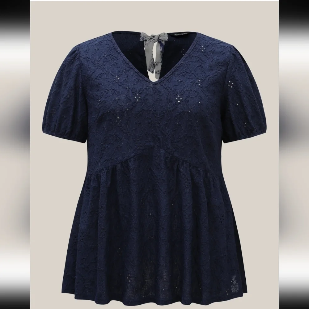 BNWT Bloomchic Navy Back Tie Bow Lace Peplum Top 14‑16 Romantic Boho - Picture 12 of 13